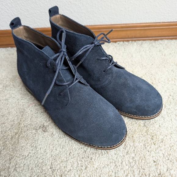 White mountain suede chukka boots - Picture 1 of 6